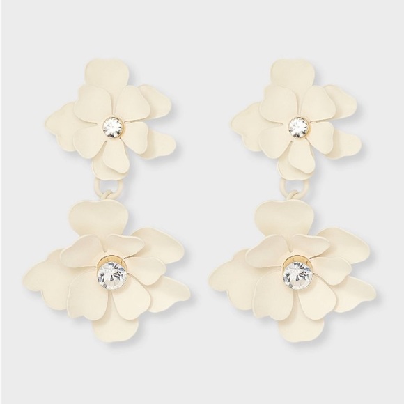 Sprayed Petals Double Drop Earrings - A
New Day Ivory Or Dark Pink NWT - Picture 4 of 12